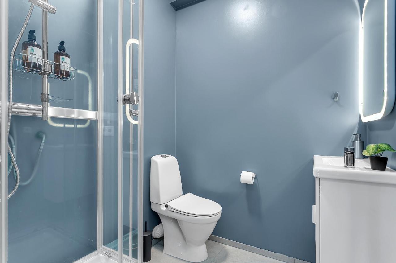 Modern Studio In Downtown Рейкьявик Экстерьер фото