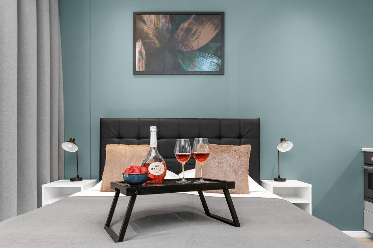 Modern Studio In Downtown Рейкьявик Экстерьер фото